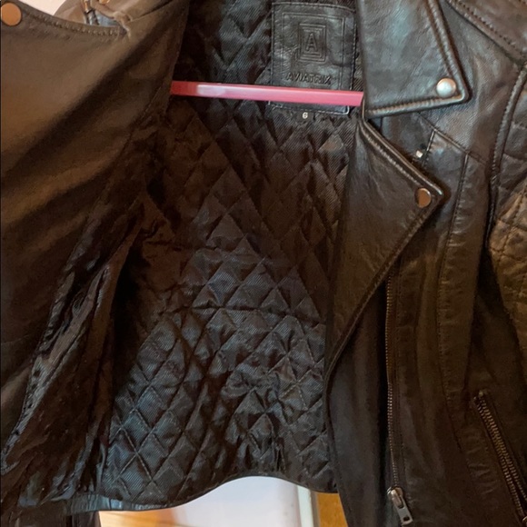 Vintage Leather Jacket - Picture 4 of 4
